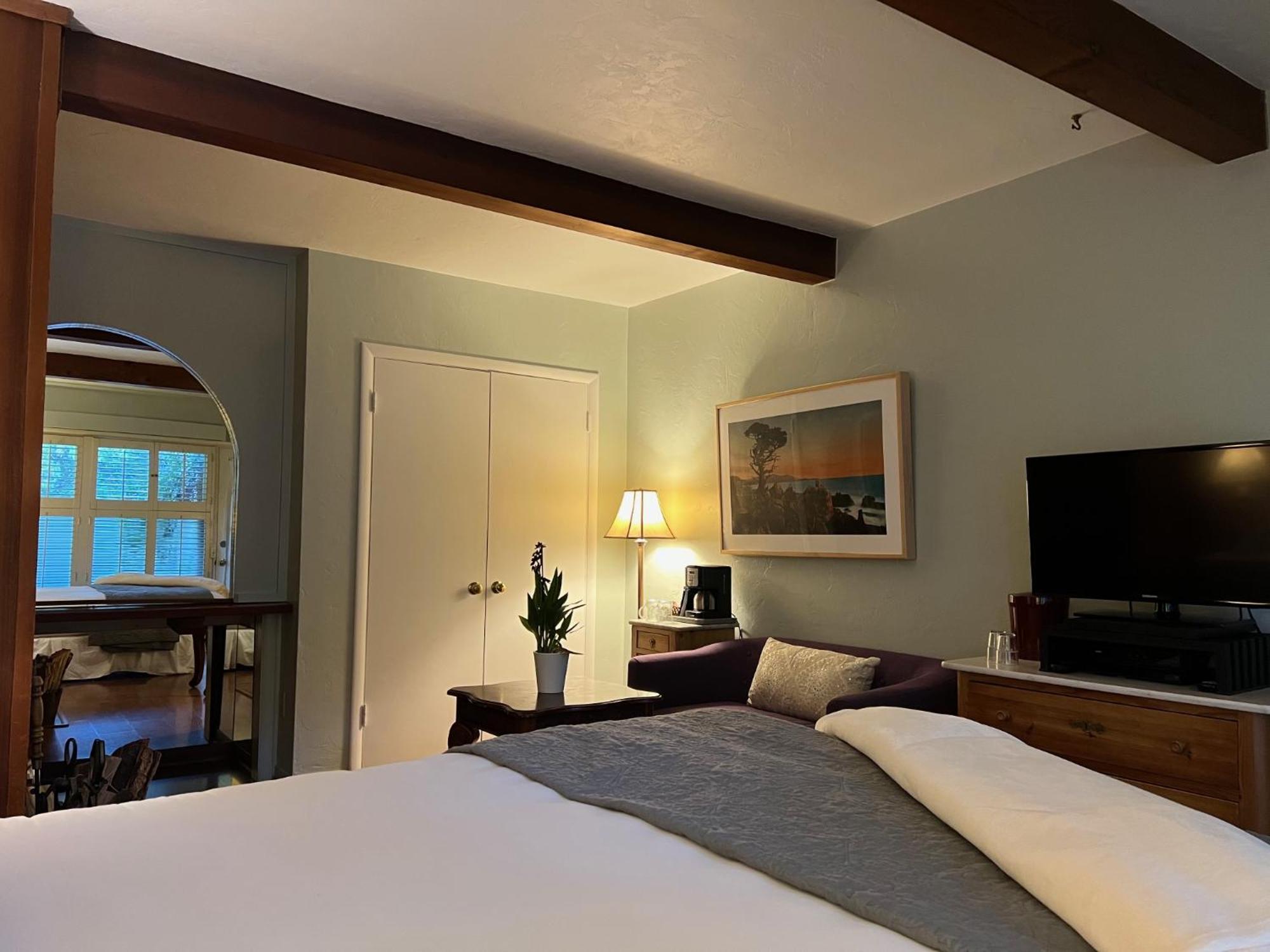 Carmel Garden Inn ภายนอก รูปภาพ